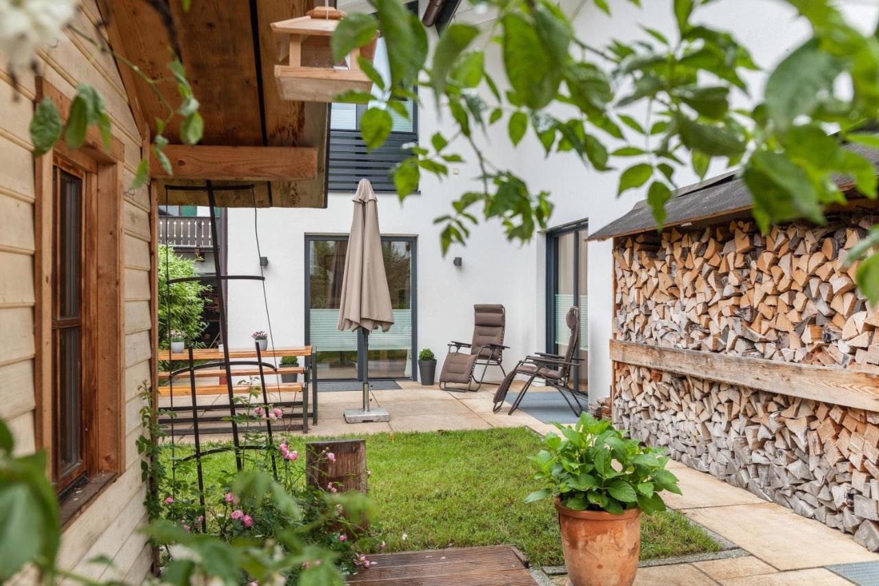 Das Bergzeit Farchant Exterior foto
